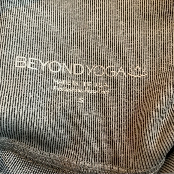 Beyond Yoga Overture Strappy Ballet Mid Leggings Gray Pintuck - Picture 9 of 11